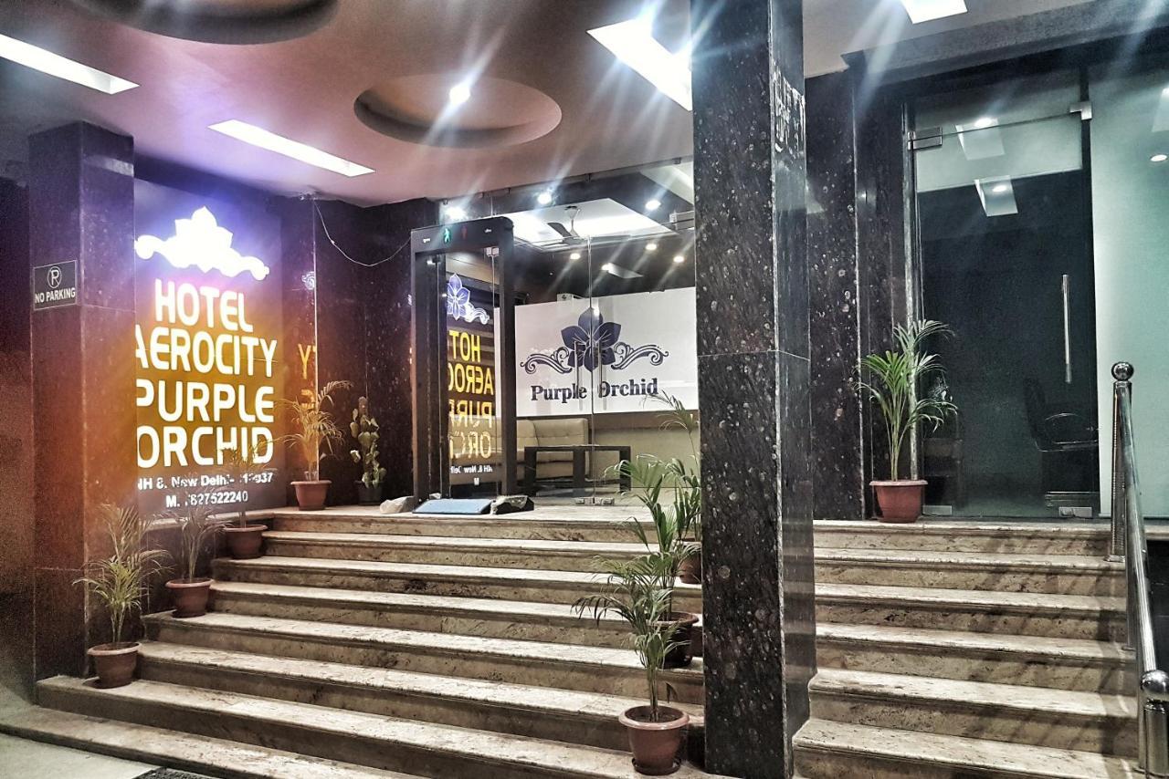 Hotel Aerocity Purple Orchid New Delhi Exterior photo